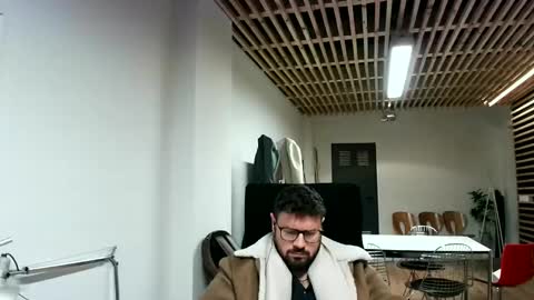 Snapshot of maythe4bwu chatting on December 11, 2024, 1:06 pm maythe4bwu online show from December 11, 2024, 1:06 pm