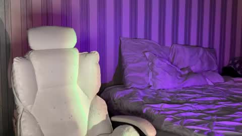 Snapshot of mayvi_cold chatting on March 31, 2026, 6:52 pm mayvi_cold online show from March 31, 2026, 6:52 pm