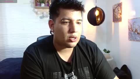 Snapshot of mazenrois chatting on January 10, 2026, 3:08 am mazen online show from January 10, 2026, 3:08 am