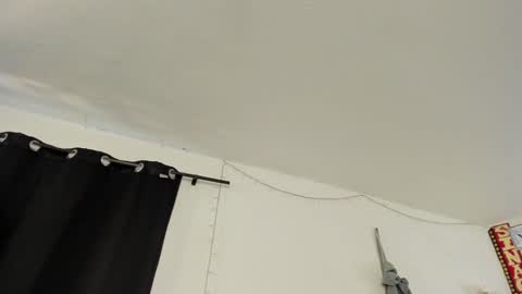 mazikeen_18 online show from January 18, 2025, 3:49 pm