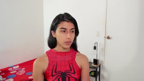 mazikeen_18 online show from June 15, 2026, 1:46 pm