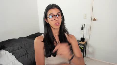 Snapshot of mazikeen_18 chatting on July 6, 2026, 3:03 pm mazikeen_18 online show from July 6, 2026, 3:03 pm