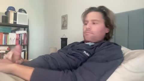 Snapshot of mbnc chatting on December 4, 2024, 8:07 pm lol online show from December 4, 2024, 8:07 pm