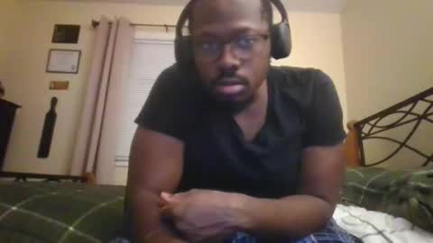 Mark online show from November 11, 2025, 5:40 am