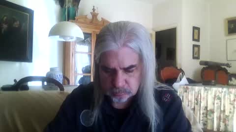 Snapshot of mc_manu chatting on January 2, 2025, 12:24 pm Manu online show from January 2, 2025, 12:24 pm