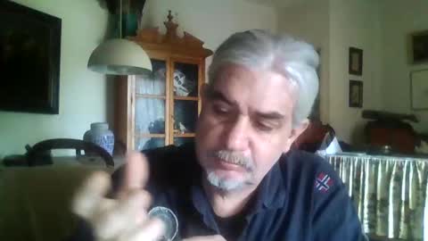 Snapshot of mc_manu chatting on January 2, 2025, 4:13 pm Manu online show from January 2, 2025, 4:13 pm