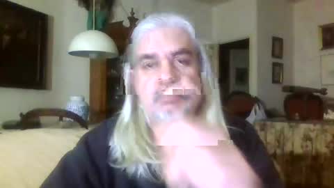 Snapshot of mc_manu chatting on January 4, 2025, 10:34 pm Manu online show from January 4, 2025, 10:34 pm