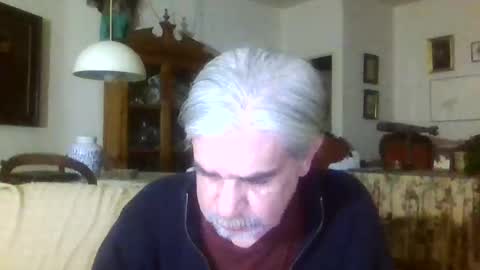 Snapshot of mc_manu chatting on January 28, 2025, 1:39 am Manu online show from January 28, 2025, 1:39 am