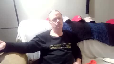 Snapshot of mcfly1973 chatting on December 25, 2024, 12:26 pm mcfly1973 online show from December 25, 2024, 12:26 pm