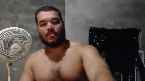 Snapshot of mcgregor_sexhot chatting on November 18, 2025, 12:38 am Mcgregor online show from November 18, 2025, 12:38 am