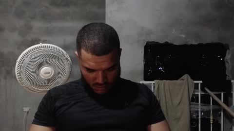 Snapshot of mcgregor_sexhot chatting on November 30, 2025, 2:48 am Mcgregor online show from November 30, 2025, 2:48 am