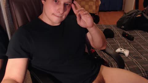 Snapshot of mclovi19 chatting on December 27, 2024, 2:12 pm mclovi19 online show from December 27, 2024, 2:12 pm