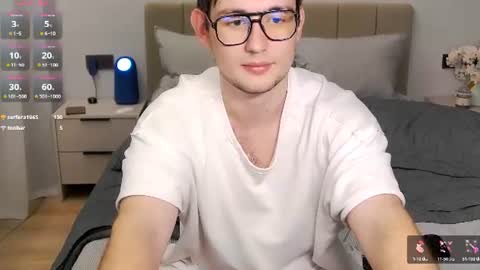 Snapshot of mclovin7355 chatting on June 18, 2026, 8:13 pm McLovin online show from June 18, 2026, 8:13 pm