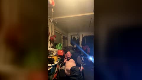 mcprovo6 online show from March 18, 2026, 12:36 am