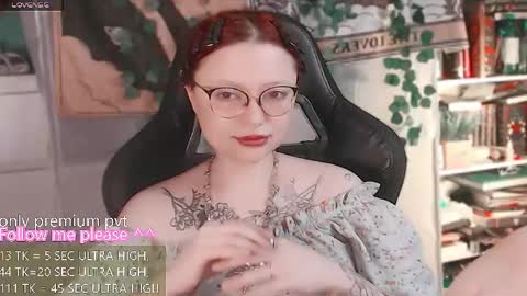 Snapshot of me_hanna chatting on May 7, 2026, 2:06 am Hanna online show from May 7, 2026, 2:06 am