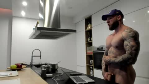 Snapshot of mealphamale chatting on May 5, 2026, 1:30 pm Alpha Male online show from May 5, 2026, 1:30 pm