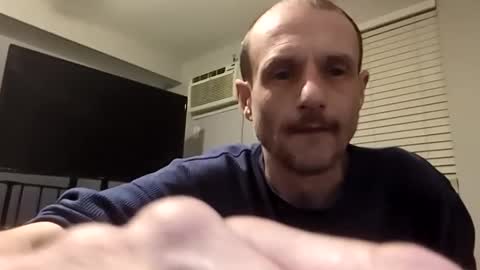 Jizzy online show from February 15, 2026, 3:47 am