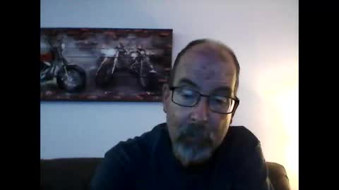 me at home online show from December 4, 2024, 12:25 pm