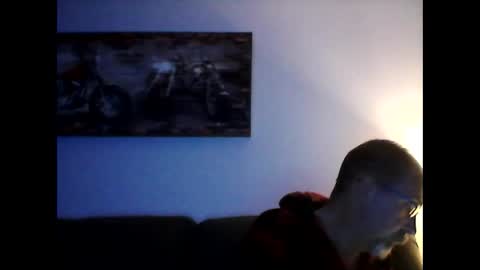 me at home online show from December 10, 2024, 12:27 pm