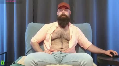 Meaty Roll online show from April 29, 2026, 3:43 am