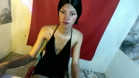 Snapshot of meaxox1 chatting on June 2, 2026, 12:23 am mea online show from June 2, 2026, 12:23 am