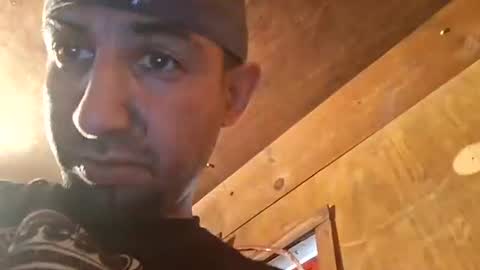 Snapshot of mechanix88 chatting on September 19, 2025, 5:02 pm Bruh online show from September 19, 2025, 5:02 pm