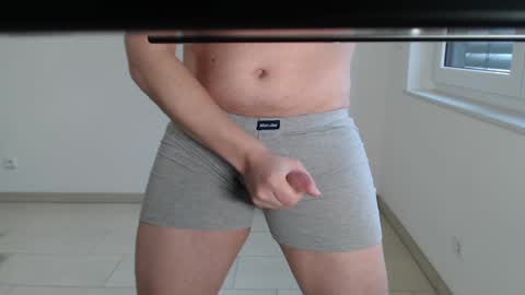 Snapshot of mediano123 chatting on January 21, 2025, 9:35 am mediano123 online show from January 21, 2025, 9:35 am