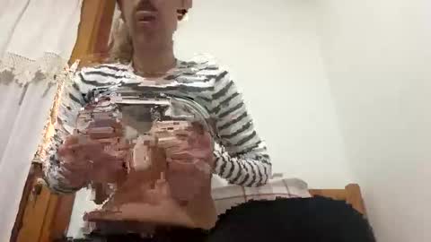 Snapshot of medusalady chatting on March 1, 2025, 7:15 pm medusalady online show from March 1, 2025, 7:15 pm