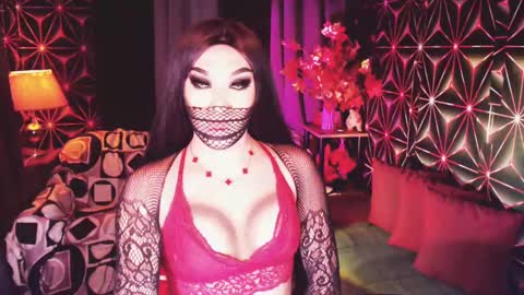 THE QUEEN ALPHA   Queen Medusa Prey online show from March 4, 2025, 2:53 pm