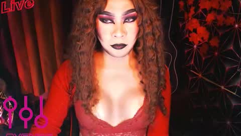 THE QUEEN ALPHA   Queen Medusa Prey online show from September 23, 2025, 6:44 pm