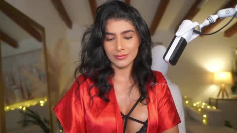 Snapshot of meegan1 chatting on January 17, 2025, 4:57 pm Andrea online show from January 17, 2025, 4:57 pm