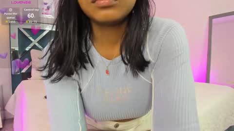 Snapshot of meelody7 chatting on November 24, 2025, 11:43 am Melody online show from November 24, 2025, 11:43 am