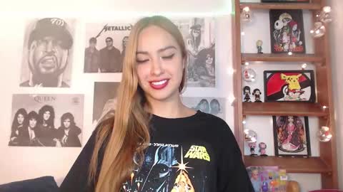 Snapshot of meeowlody chatting on February 2, 2025, 2:48 am Emily online show from February 2, 2025, 2:48 am