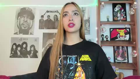 Snapshot of meeowlody chatting on February 20, 2025, 12:41 am Emily online show from February 20, 2025, 12:41 am