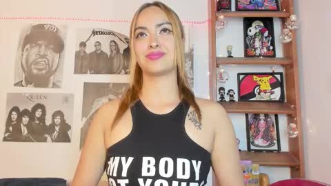 Snapshot of meeowlody chatting on October 11, 2025, 11:03 pm Emily online show from October 11, 2025, 11:03 pm