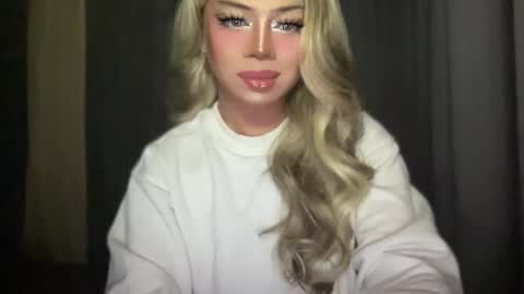 Snapshot of meetmehalfway888 chatting on October 1, 2025, 2:45 pm GODDESS OF ALL GODDESSES online show from October 1, 2025, 2:45 pm