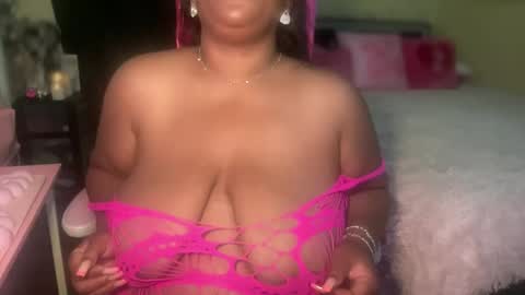 Snapshot of meetsouthernpeach chatting on June 2, 2026, 2:46 am Southern Peach online show from June 2, 2026, 2:46 am
