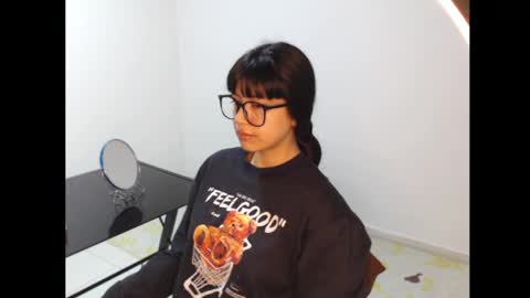 Meg4n Miauuuu online show from April 25, 2026, 10:18 am
