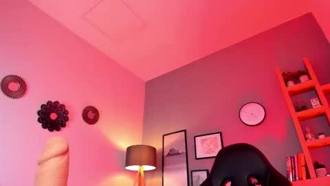 Snapshot of megaan_grey_ chatting on March 27, 2026, 8:26 am Megan Grey 3 online show from March 27, 2026, 8:26 am