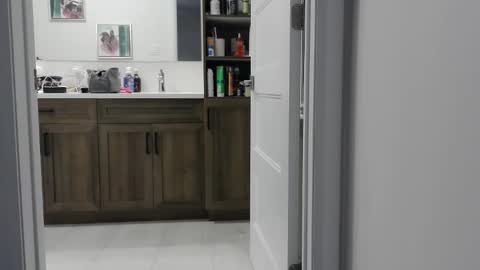 Snapshot of megadon1990 chatting on December 14, 2025, 1:44 am megadon1990 online show from December 14, 2025, 1:44 am