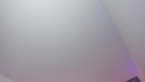 Snapshot of megan__monroe chatting on June 11, 2026, 12:32 am megan__monroe online show from June 11, 2026, 12:32 am