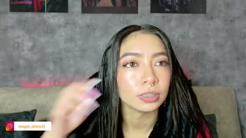 Snapshot of megan_bluee_ chatting on March 16, 2026, 4:44 pm Megan Bluee online show from March 16, 2026, 4:44 pm