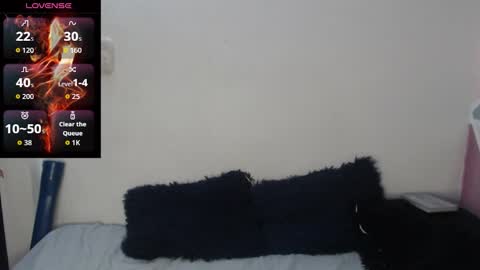 Megan and sophi online show from October 25, 2025, 3:14 am