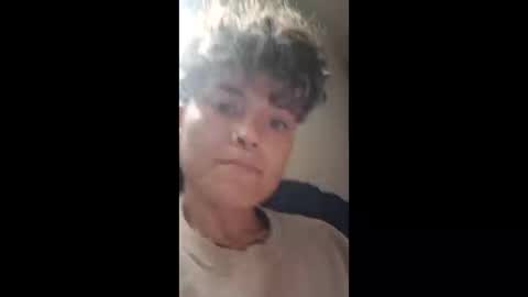 Megan and sophi online show from November 28, 2025, 10:12 pm