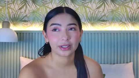 Carolina Paez online show from July 28, 2026, 4:39 pm