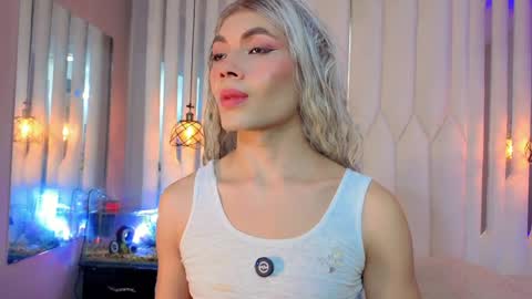 Snapshot of megan_do_santos chatting on June 2, 2026, 7:49 pm megan do santos online show from June 2, 2026, 7:49 pm