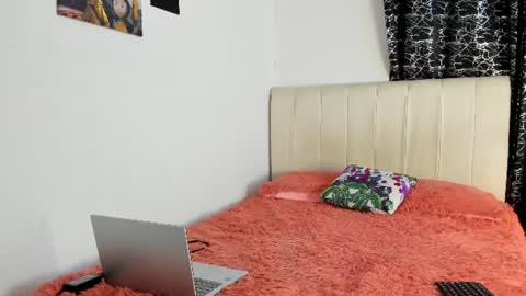 Snapshot of megan_hally chatting on July 10, 2026, 10:51 am Megan online show from July 10, 2026, 10:51 am