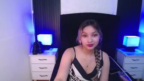 Snapshot of megan_hs1 chatting on June 15, 2026, 1:35 pm megan_hs1 online show from June 15, 2026, 1:35 pm