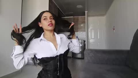 Snapshot of megan_lof chatting on December 16, 2025, 4:56 pm Megan online show from December 16, 2025, 4:56 pm