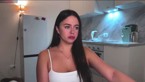 Snapshot of megan_nilson chatting on January 3, 2025, 8:32 pm Megan online show from January 3, 2025, 8:32 pm